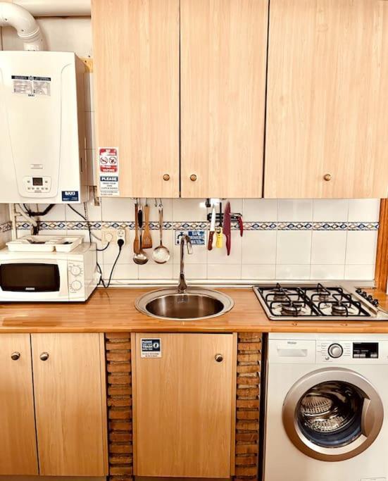 Charming Spacious Albayzin Apartment Гранада Экстерьер фото